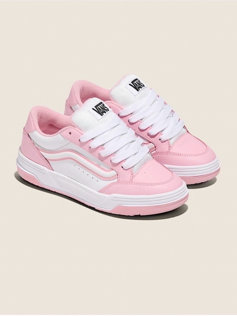 Vans Big Kids Hylane Shoe Size
6.5 US Women 8.0 US